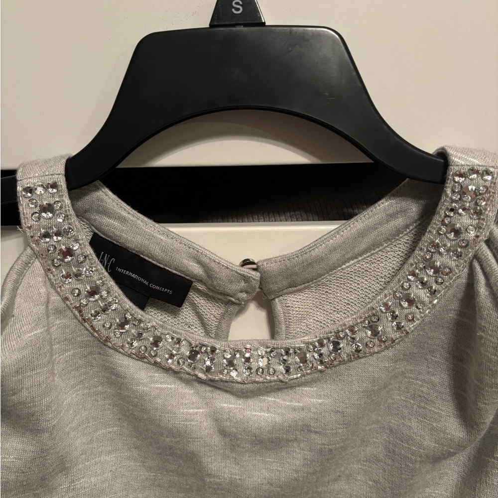 Cold Shoulder Sweater - Picture 2 of 4